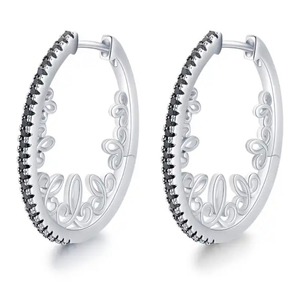 Grathia Cero Jewelry - Silver Patterned Black Zircon Oval Hoop Earrings